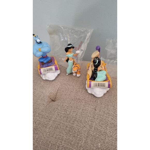 Vintage Applause Disney Aladdin 90s Toy Lot – Jasmine+Aladdin, Jasmine+Rajah,... - Picture 4 of 7